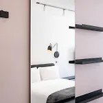 Flamingo 404 - Sea Point Studio Apartment