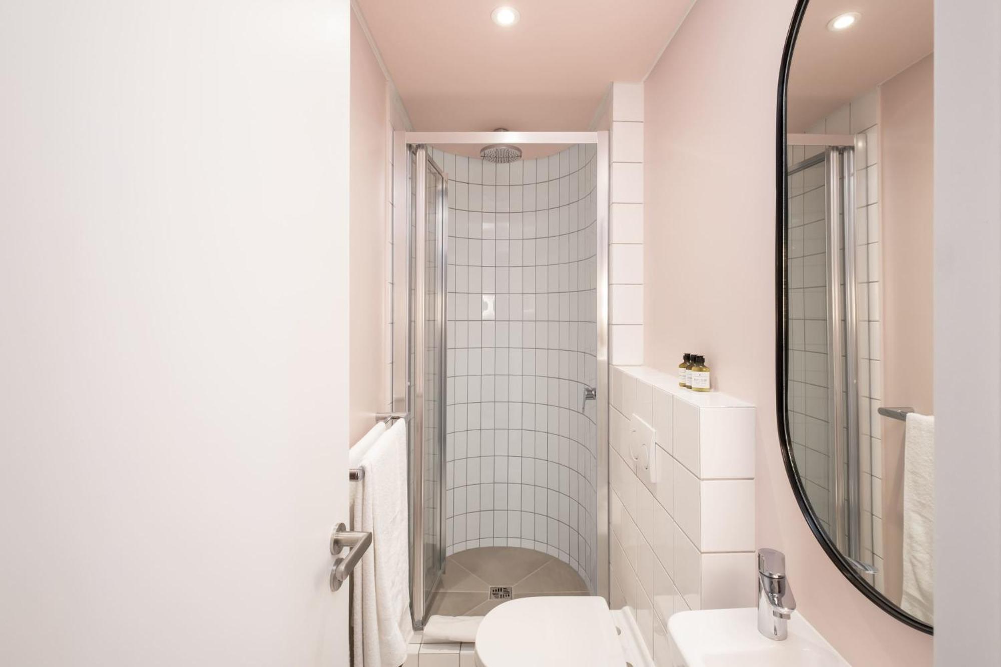 Flamingo 404 - Sea Point Apartment