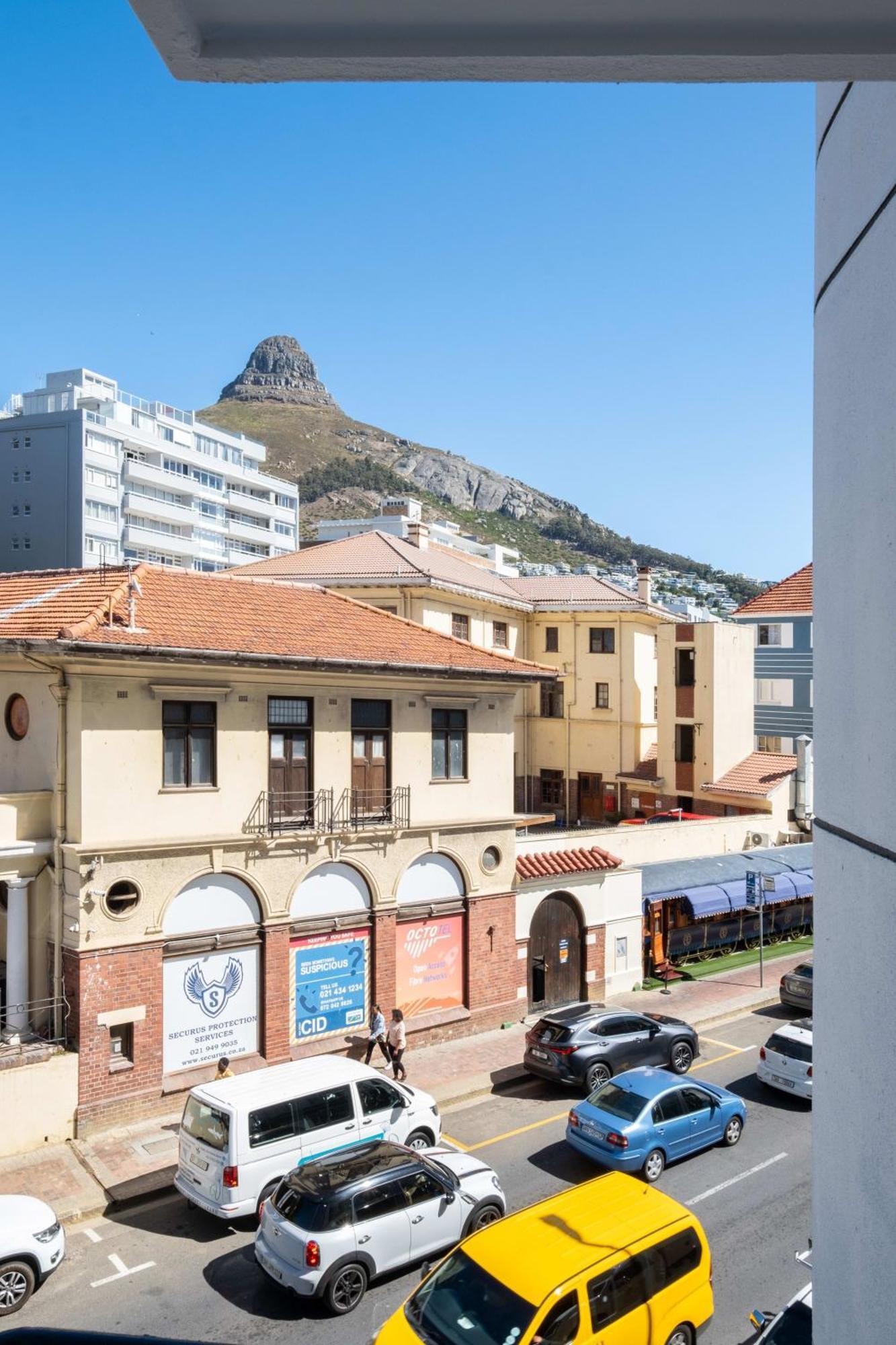 Flamingo 404 - Sea Point Cape Town